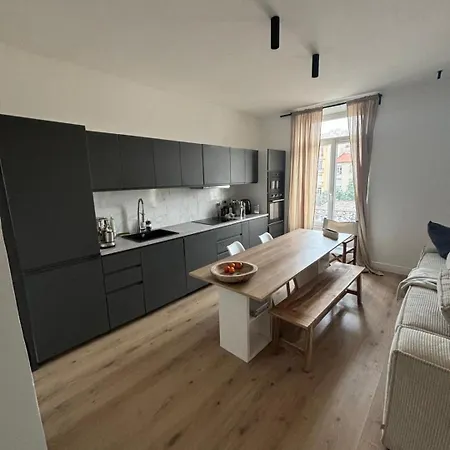 Exceptional In - Apartment *